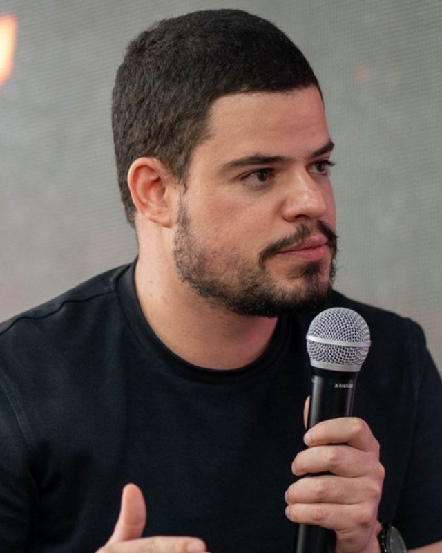 Max Satiro, Sócio e CMO da Sócio IA